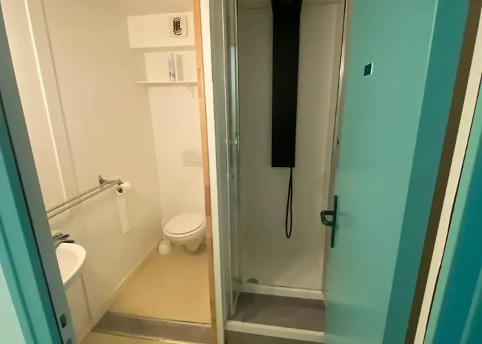 A Cherbourg-en-cotentin, 15 M²